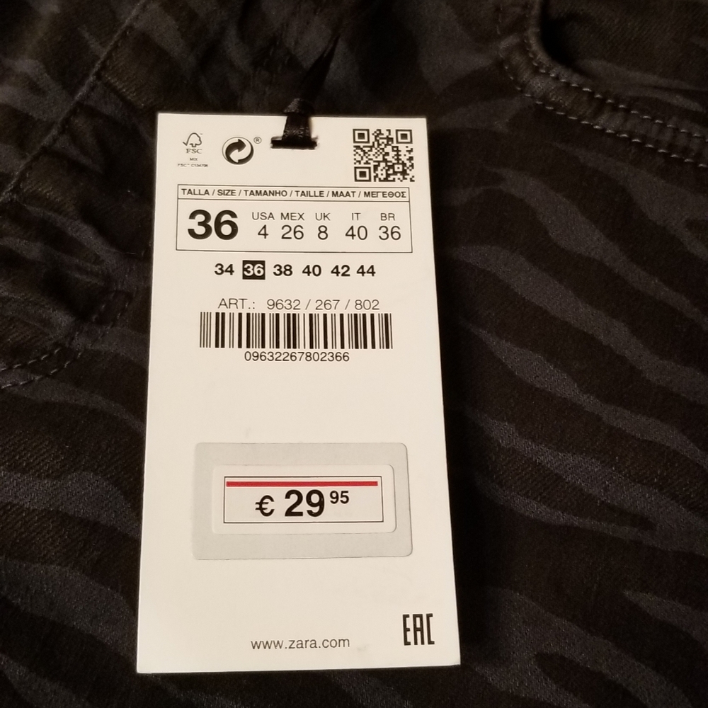 🦓 Fun Zara Sz 4 Zebra Print High Rise Jeans - Picture 3 of 7